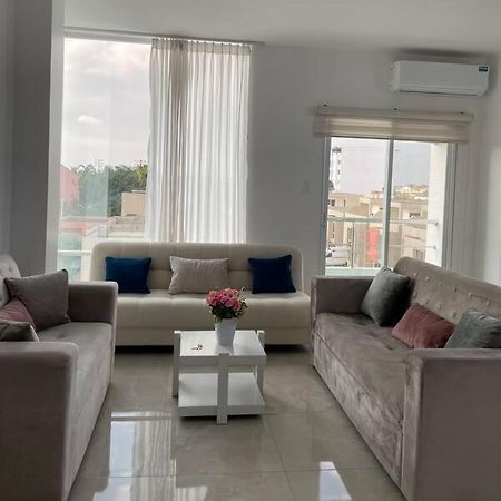 Hermoso Apartamento #13 Piso 3 Machala Exterior photo