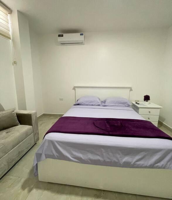 Hermoso Apartamento #13 Piso 3 Machala Exterior photo
